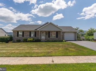 49 Byron Dr, Smithsburg, MD