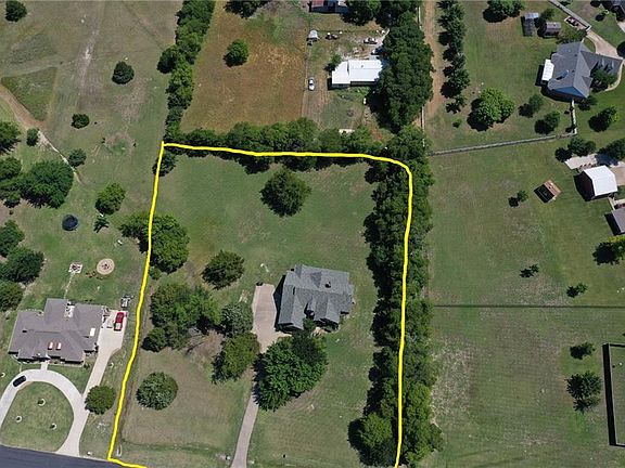 2nd image of 1603 Grandberry Dr
