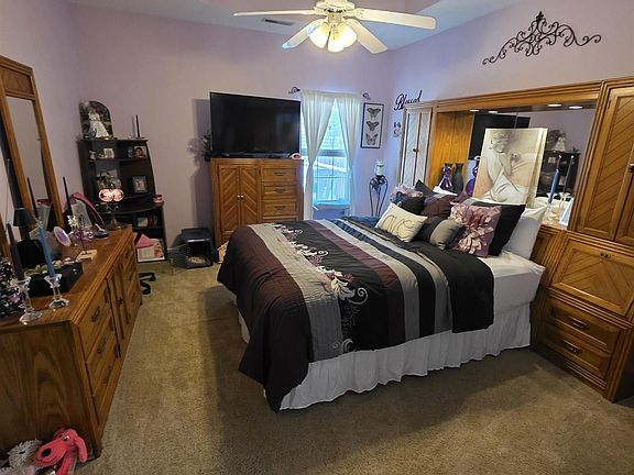 4th image of 7565 Spencer Ln