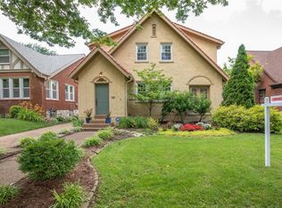 7207 Stanford Ave, Saint Louis, MO 63130