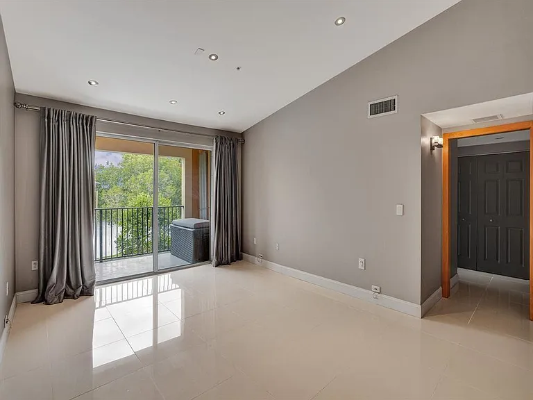 2351 W Preserve Way #303 — Photo 5