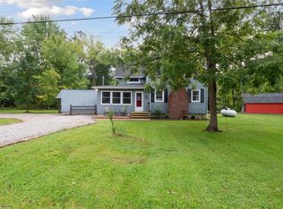 1158 Pine Hill Rd, Northfield, OH 44067