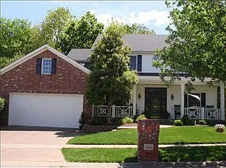 548 Brookwater Ln photo 1