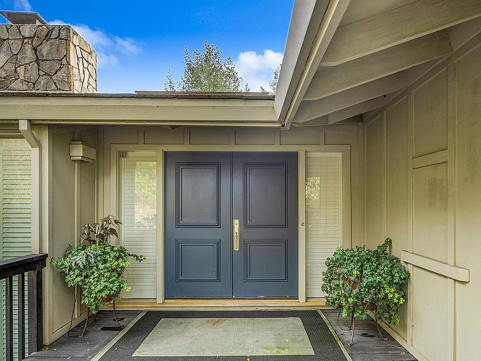 1st image of 157 Knoll Pl