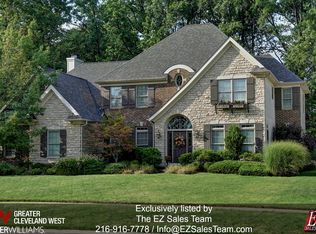 32352 Legacy Pointe Pkwy, Avon Lake, OH 44012