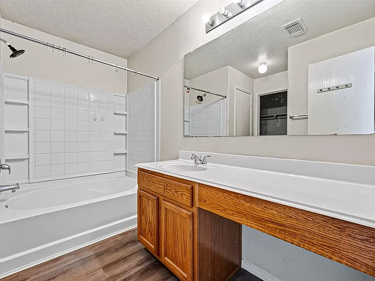 19119 Yaupon Ranch Dr — Photo 37