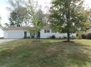 5913 Kimberly Dr, Bedford Heights, OH 44146