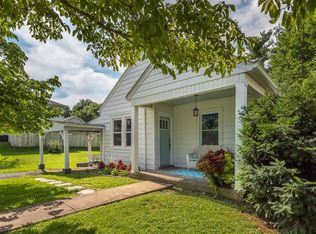 714 Gypsy Ave, Staunton, VA 24401