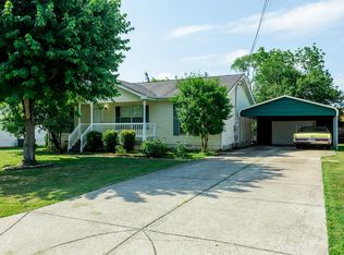 635 Blake Moore Dr, La Vergne, TN 37086