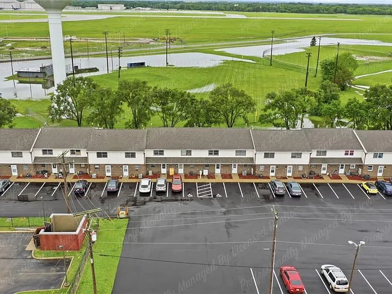 539 N Broad St — Photo 1