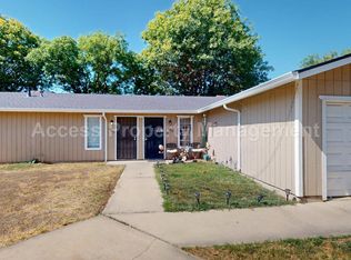 3002 Lake Park Ct, Modesto, CA 95355