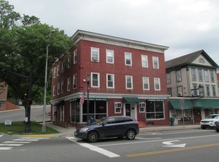 40 Main St, Springfield, VT 05156