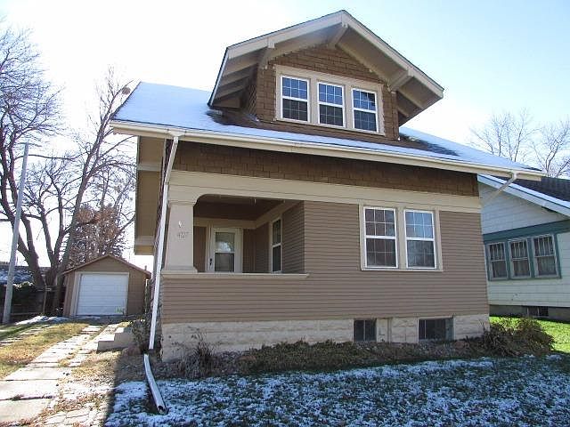 1st image of 4727 Greenwood St
