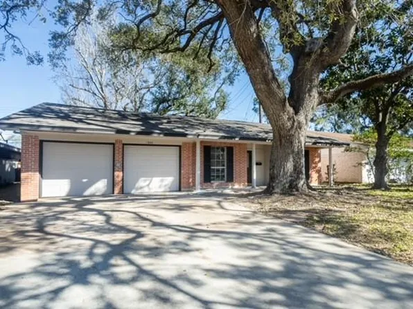 1840 El Mar Ln, Seabrook, TX 77586