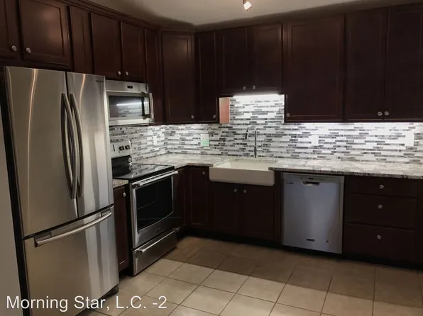 1218 Creve Coeur Crossing Ln APT J, Chesterfield, MO 63017