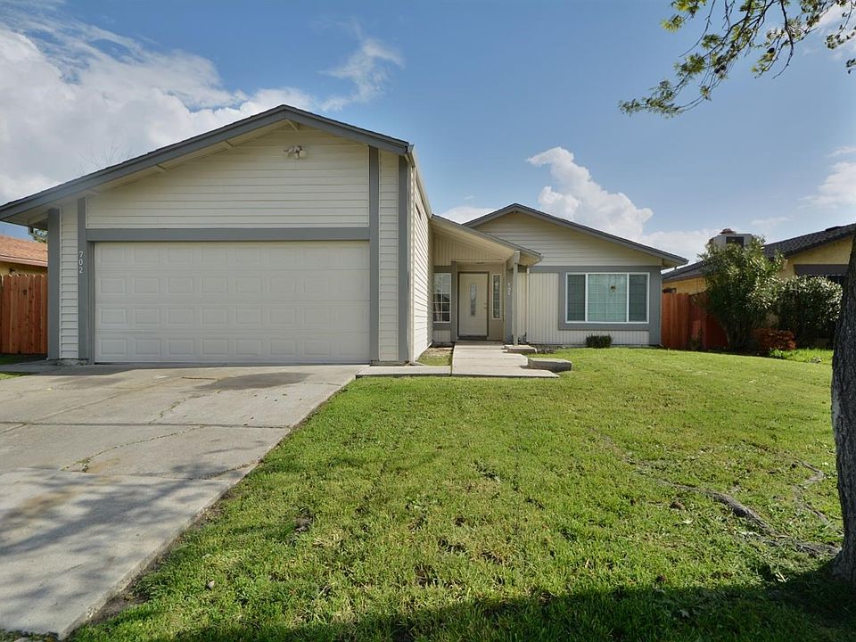 1st image of 702 Fordham Dr