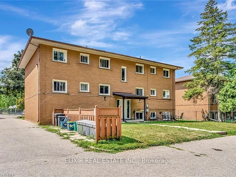 362 Grey St #3 — Photo 19