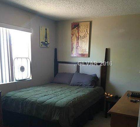 5th image of 2136 Chertsey Dr Unit B