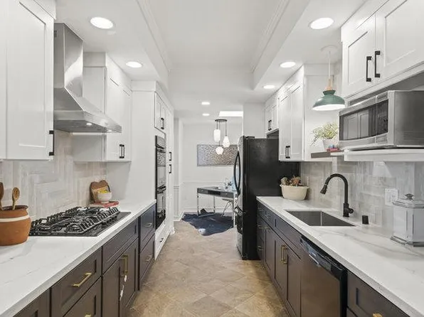 50 Horgan Ave APT 58, Redwood City, CA 94061