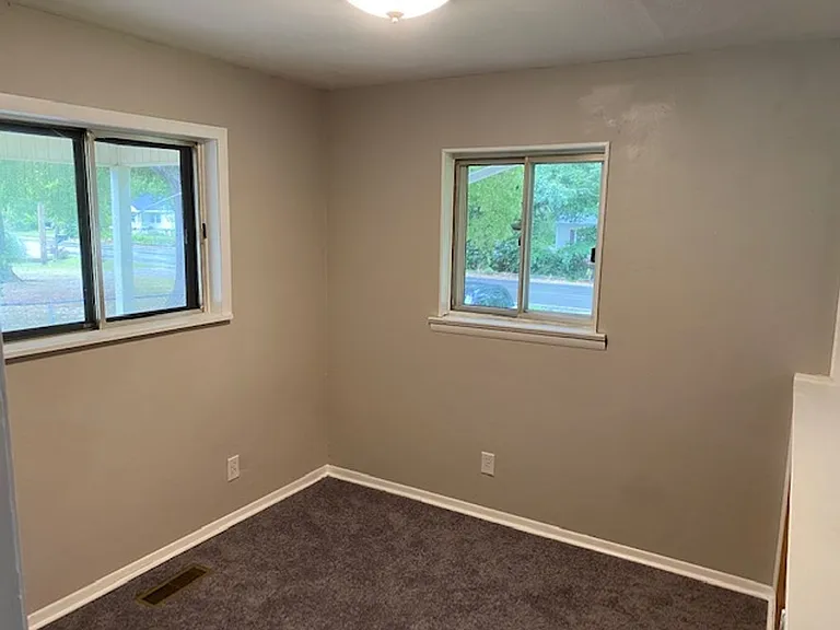 1512 Wilson Rd — Photo 9