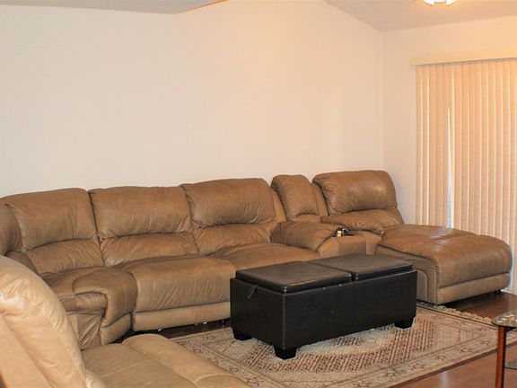 2nd image of 1761 Forum Way Unit C