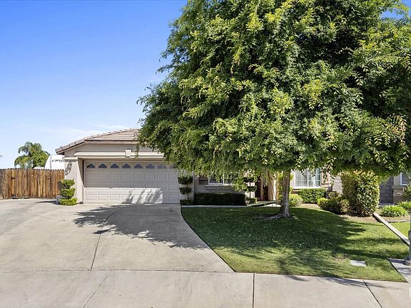 3rd image of 5525 Cherry Creek Ln