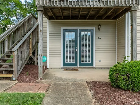 3 Seafarer Ct #A, Hampton, VA 23669