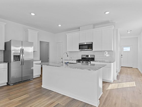 7th image of this home