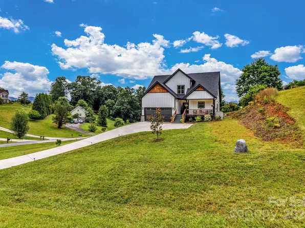 42 Lawson Ridge Rd, Leicester, NC 28748