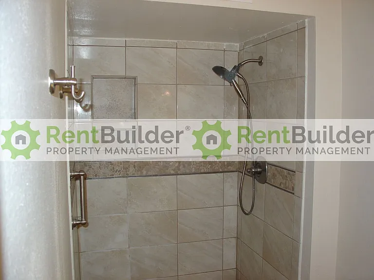 14104 Turner Pl NE — Photo 19