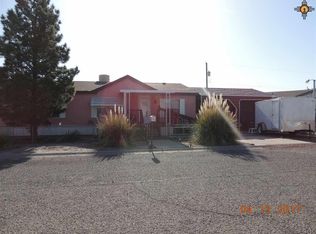 611 Acoma Ct, Deming, NM 88030