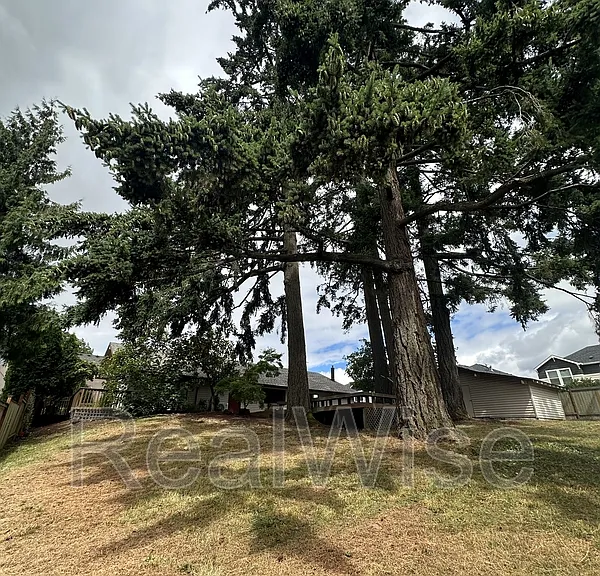 7730 SW Eaker Pl — Photo 10