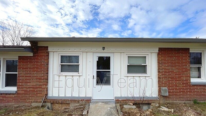 1st image of 2083 Cosmos Dr Unit 7