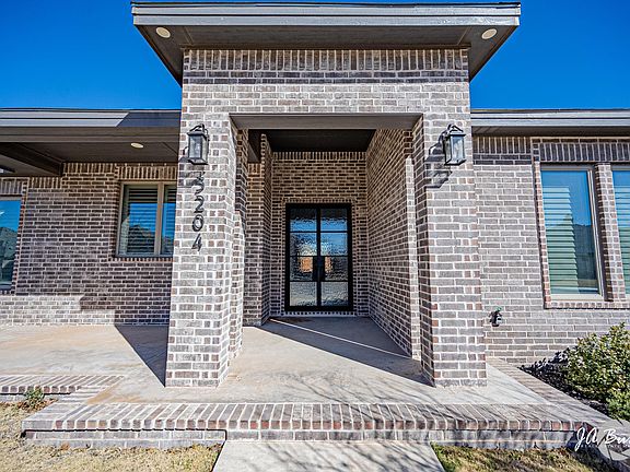 2nd image of 5206 Balfour Ct