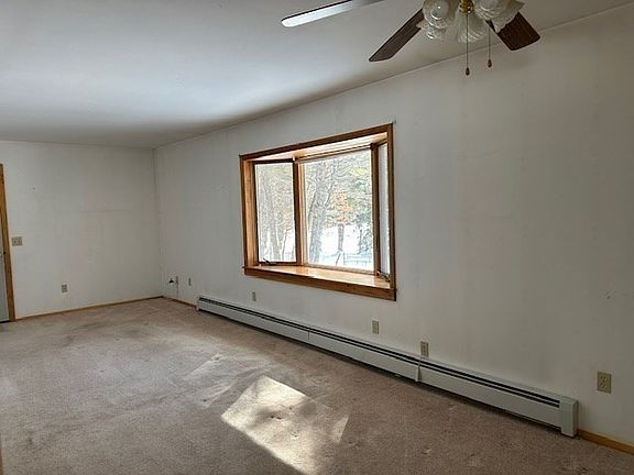 5th image of 61 Fuller Rd