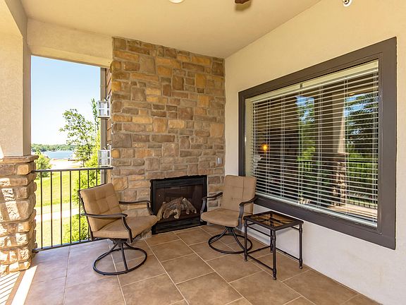 5th image of 48-2205 Stoneview Summit Ct