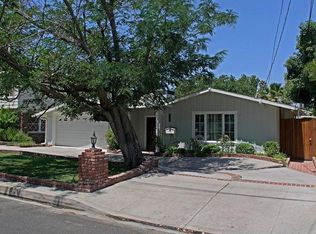 12821 Sarah St, Studio City, CA 91604