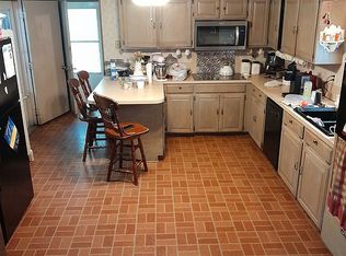 1085 Dolphin St, Jena, LA 71342