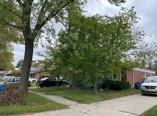 6458 Berwyn St, Dearborn Heights, MI 48127