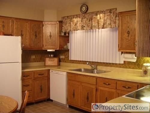 4th image of 7801 W Elmgrove Dr