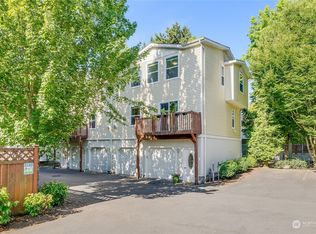 12423 10th Ln SW #E, Seattle, WA 98146