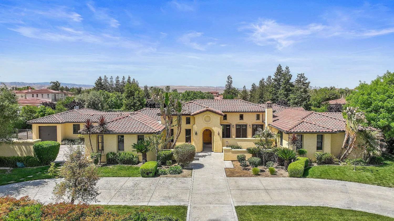 28065 Blossom Ln photo 1