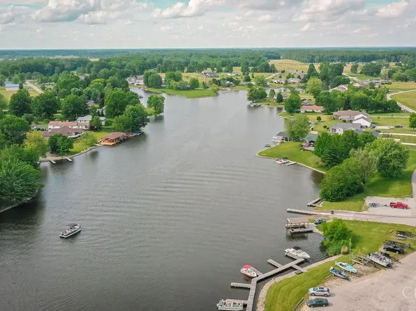 1600 Crazy Horse Dr, Sardinia, OH 45171