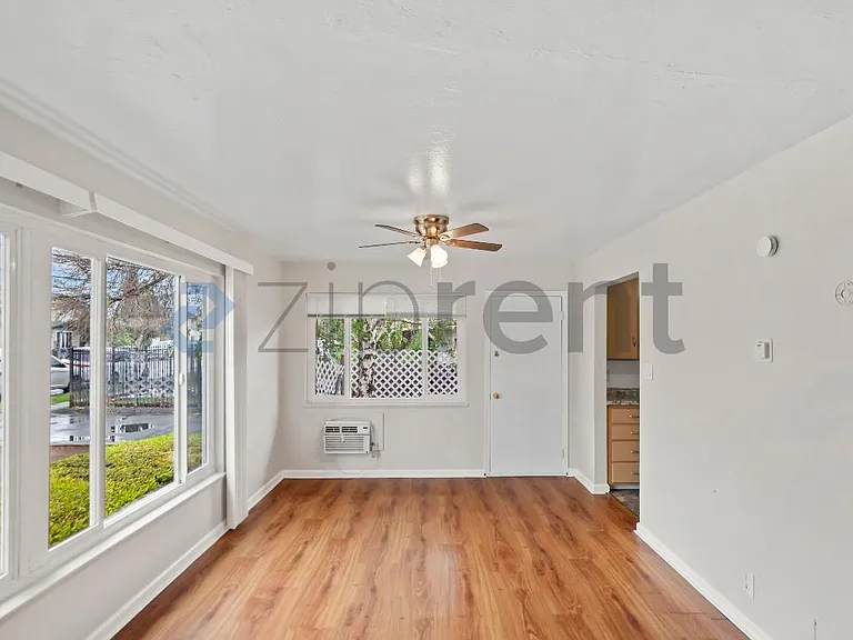 1883 Robin Ln #1 — Photo 9