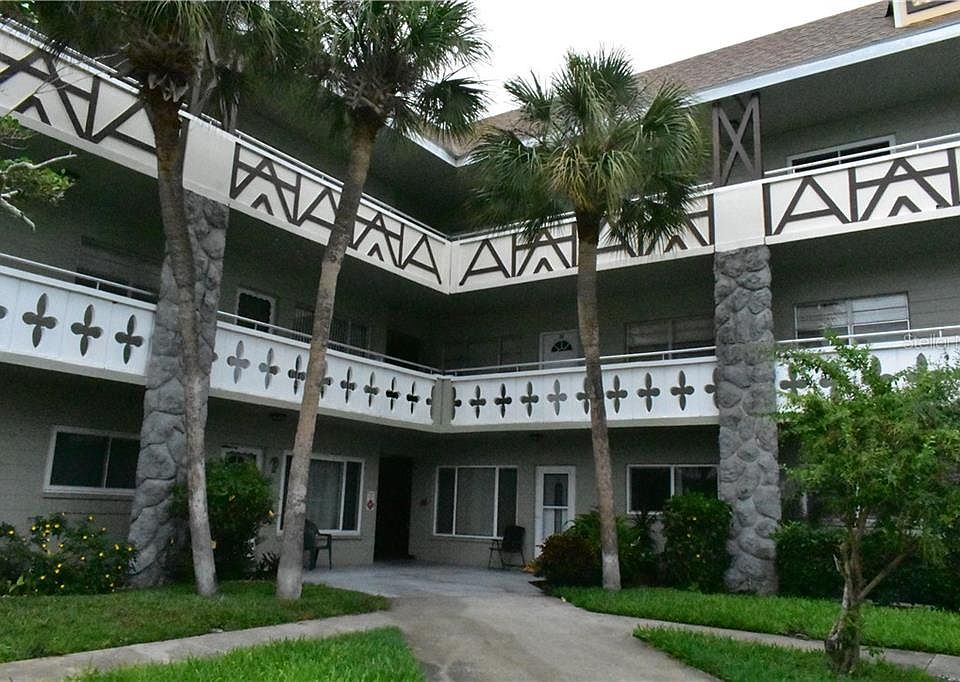 1st image of 2448 Columbia Dr APT 38