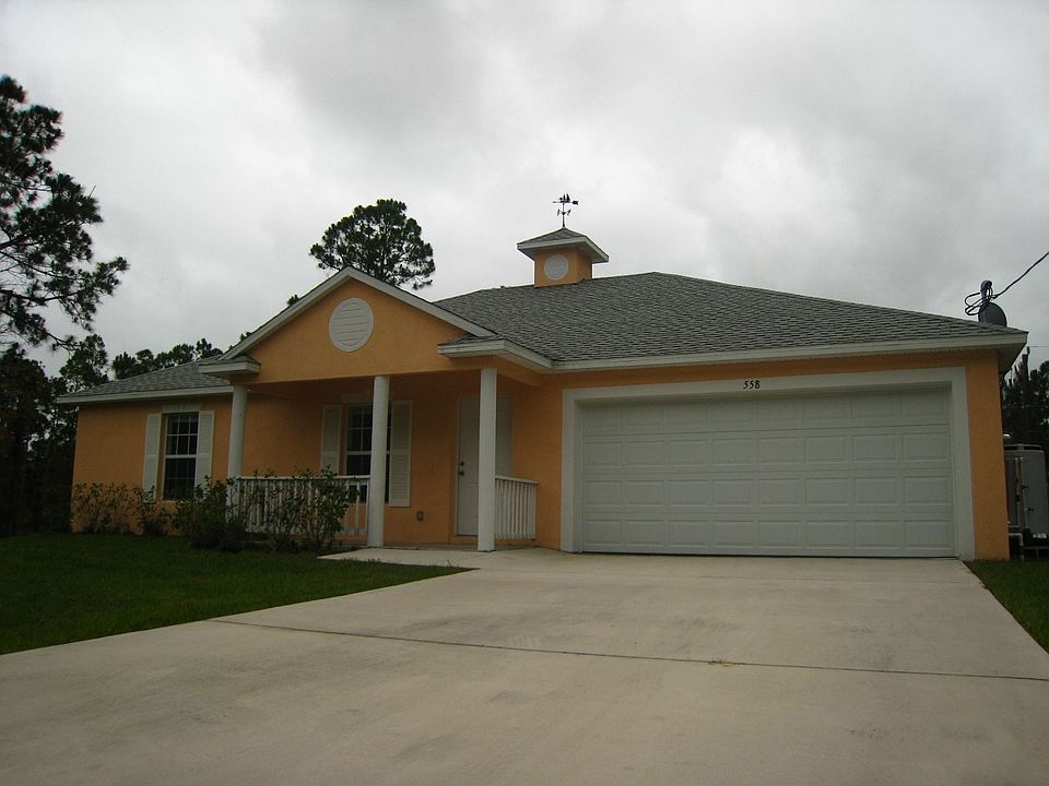 1st image of 558 Jewell St SE