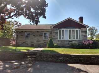 13 Winfield Rd, Johnston, RI 02919