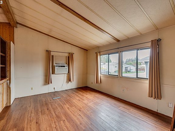 5th image of 1003 NW 139th St Unit 7