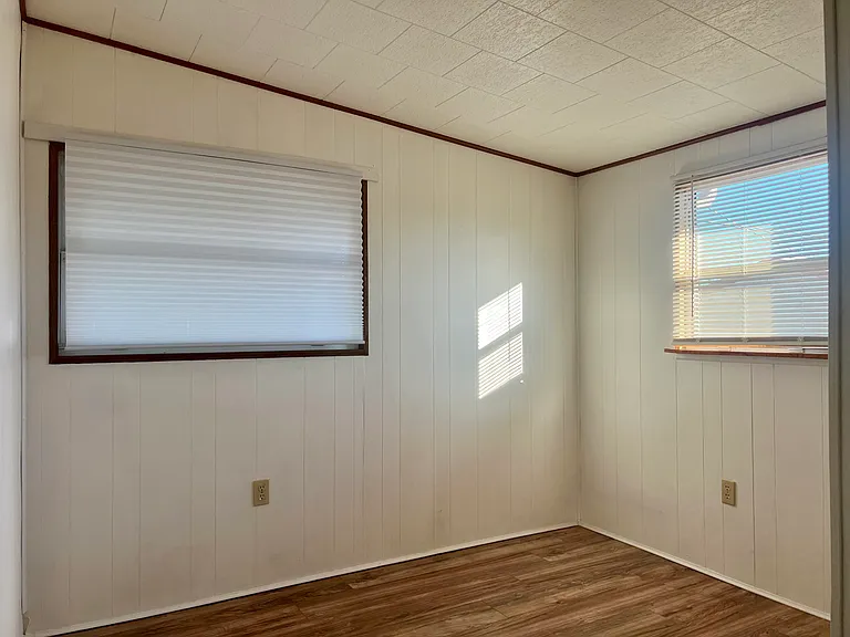 1902 Shady Cove Dr — Photo 8