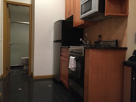 4th image of 168 Ludlow St APT 1R